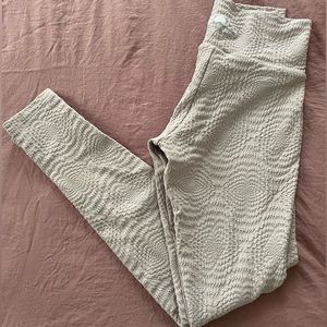 Booty by Brabants Mermaid style leggings. full length (7/8)- mauve pink